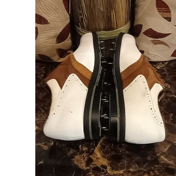 Vintage Footjoy Dryjoy Saddle White/ Brown Oxfords / Style #35658 -Size 8.5M Men main image 5
